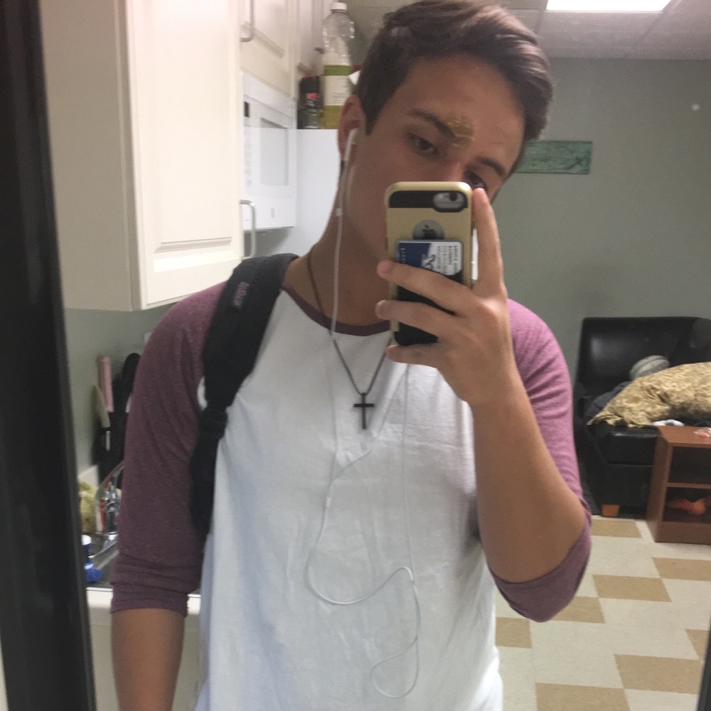 Meet your Posher, Antonios